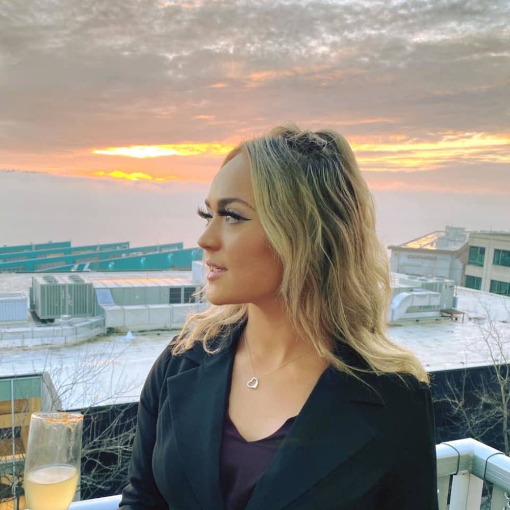 Meet your Posher, Jodi